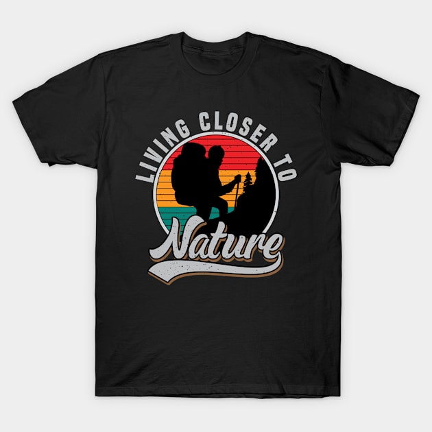 Mountaineer In A Retro-Look Living Closer To Nature Gift T-Shirt by Macphisto Shirts